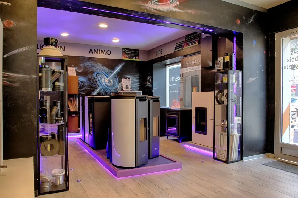Showroom saint-brevin-les-pins Flammes de Jade insert cheminee poele